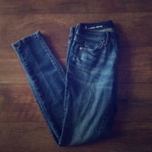 Modern Skinny Jeans